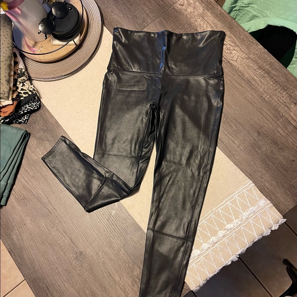 SPANX Faux leather leggings